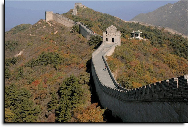Great Wall of China Wall Mural by Brewster 99077